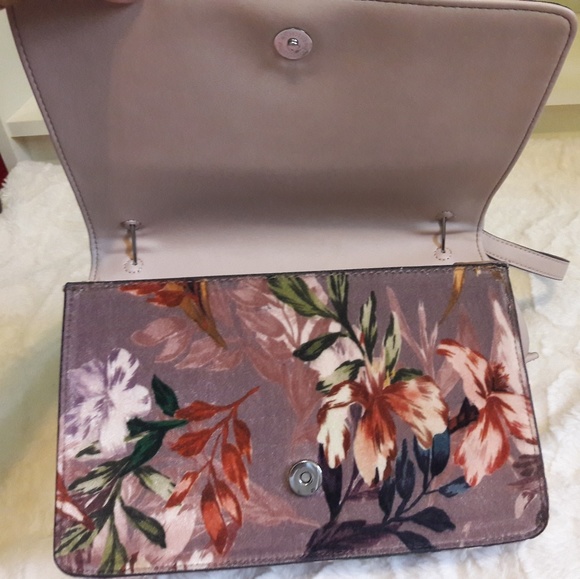 Nine West Shoulder Bag - Picture 3 of 4